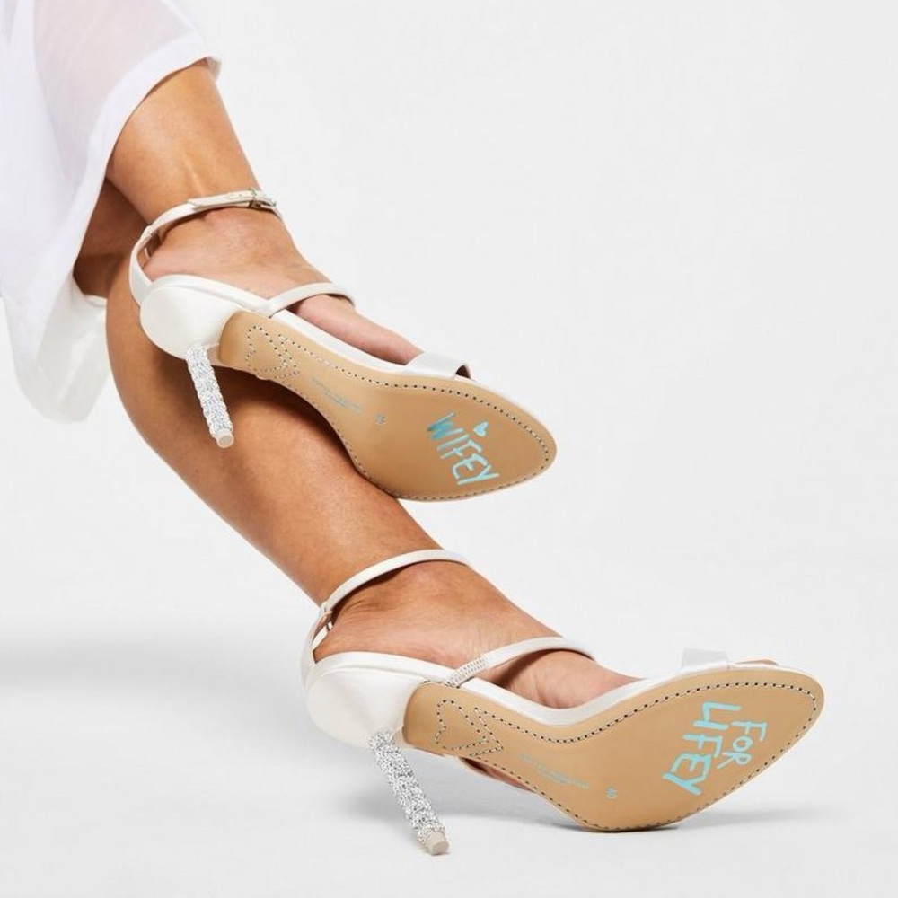 Sophia Webster Wifey Rosalind Crystal Embellished Satin Bridal Bride Heels 40